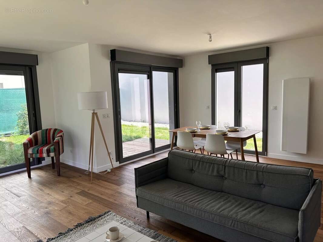 Maison à ASNIERES-SUR-SEINE