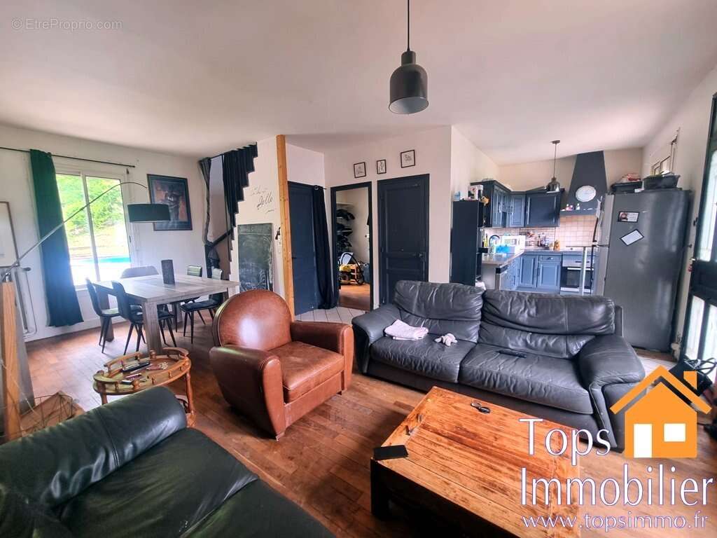 Maison à VILLEFRANCHE-DE-ROUERGUE