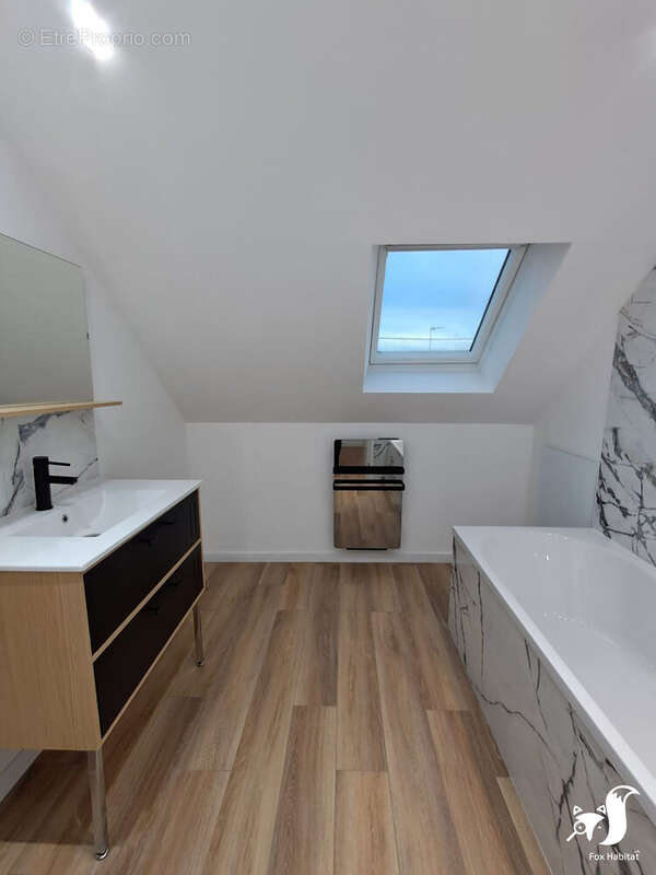 Maison à FONTAINE-NOTRE-DAME