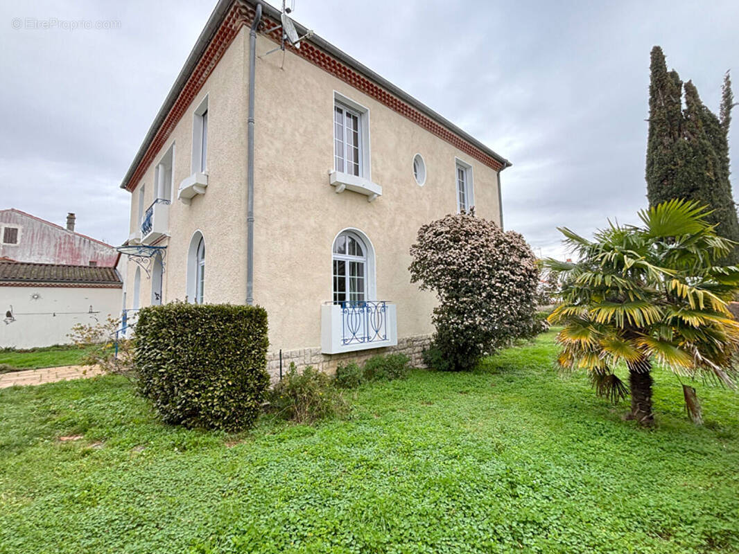 Maison à SAUJON