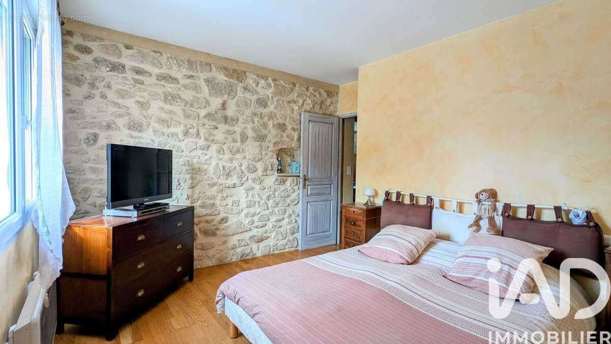 Maison 191 m² à Loriol-Du-Comtat  - photo 9