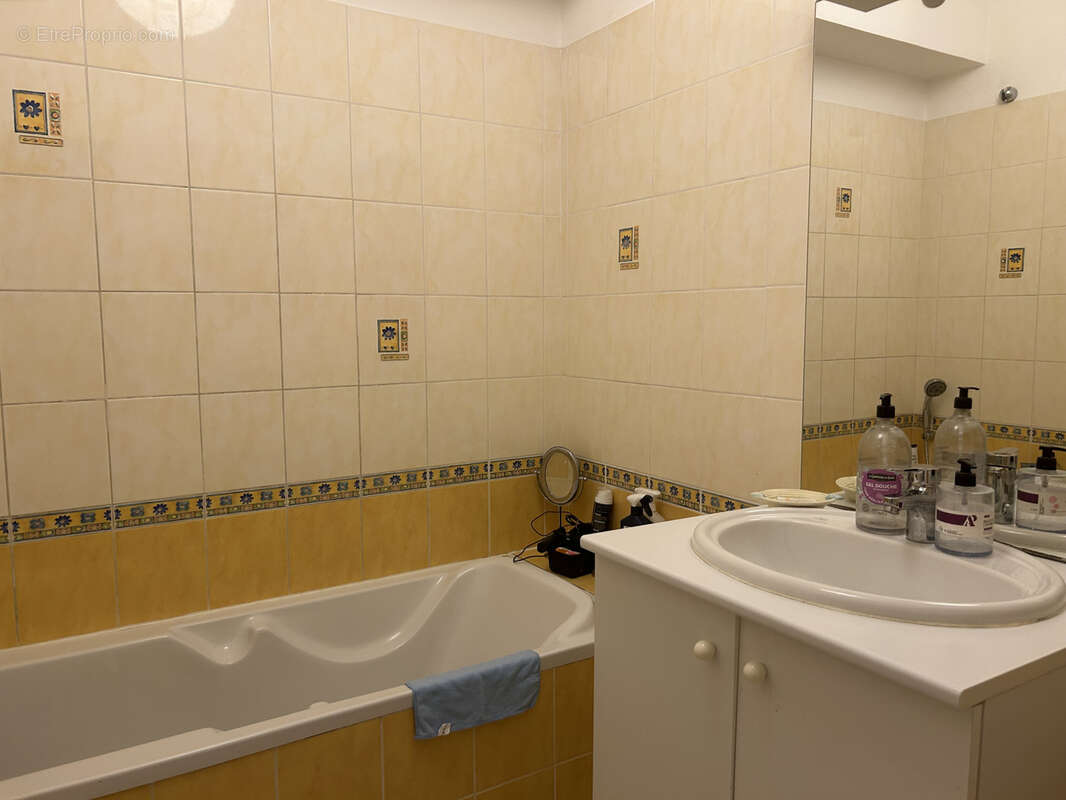 Appartement à BOURGOIN-JALLIEU