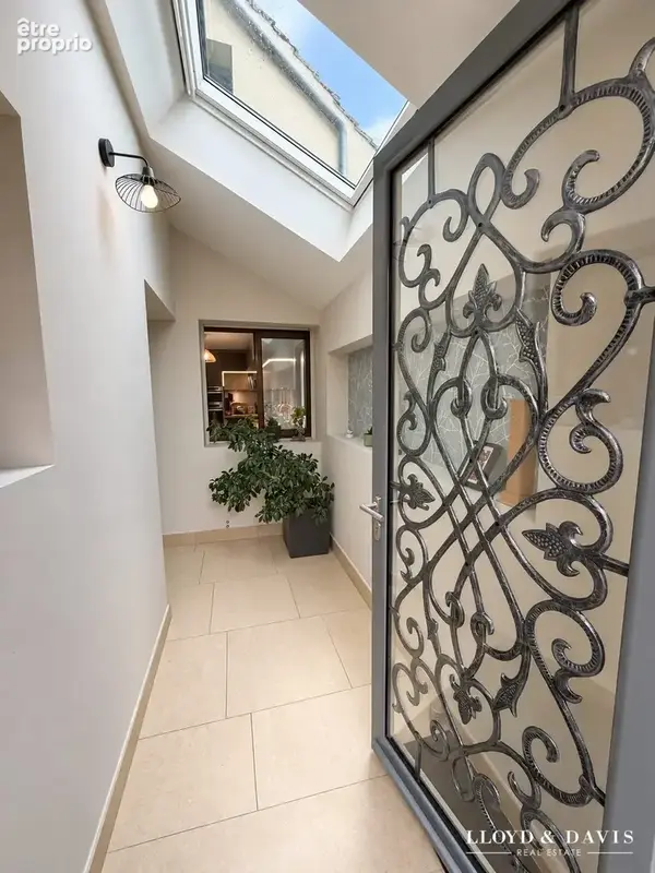 Maison 8 pièces 245 m² à vendre à Compiegne (60200) - photo 2