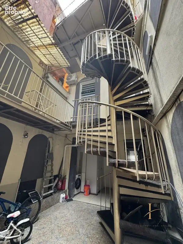 Appartement 210 m² à vendre à Fort-De-France (97200) - photo 3