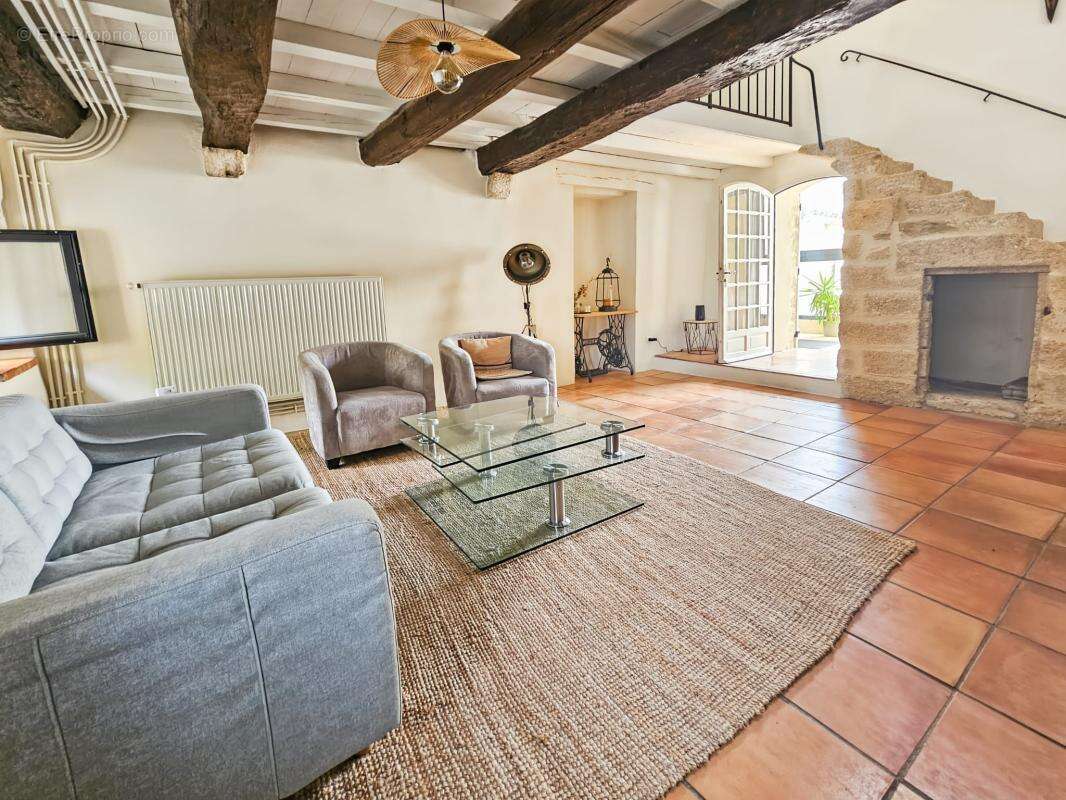 Maison à UZES
