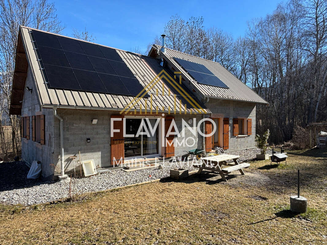 Maison - 7 pièces - bréole - photo 21