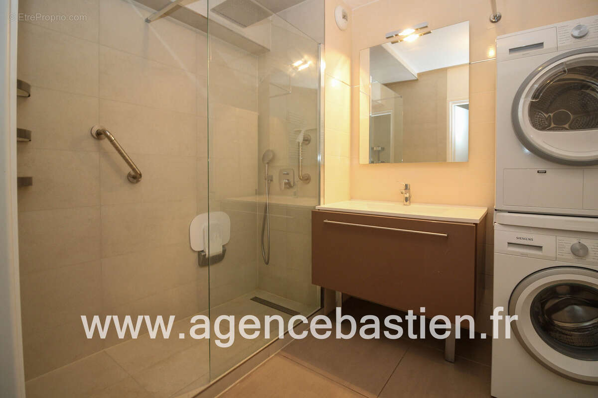 Appartement à DIVONNE-LES-BAINS