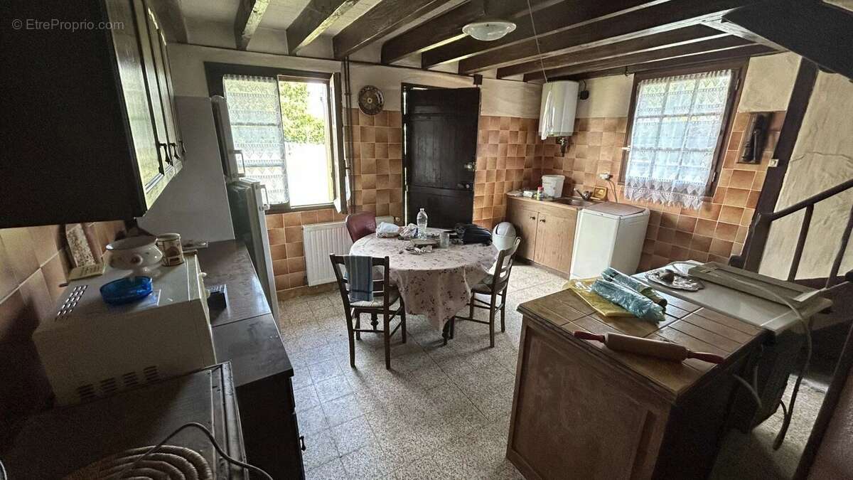 Maison à EPAIGNES