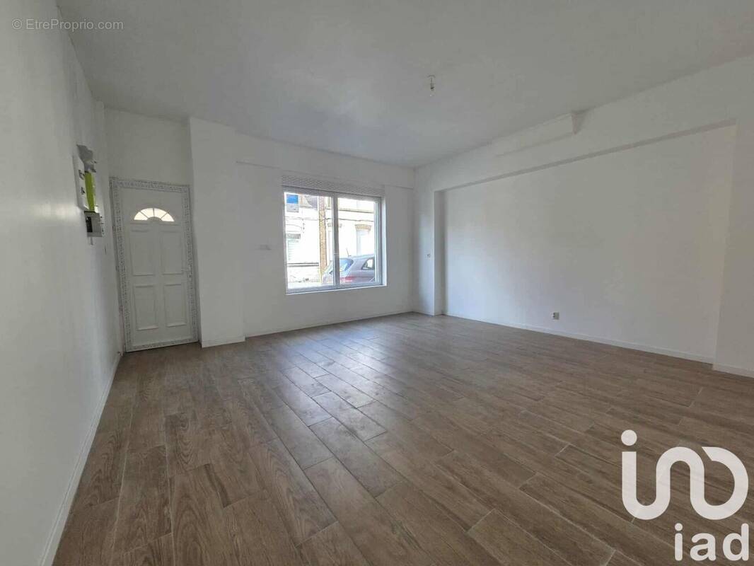 Photo 1 - Maison à DENAIN