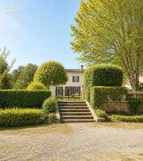 Maison 15 pièces 490 m² à vendre à Menesplet (24700) - photo 2
