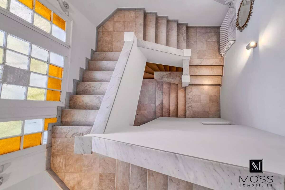 Parc Chambrun . Superbe Villa de 10 Pieces - photo 33