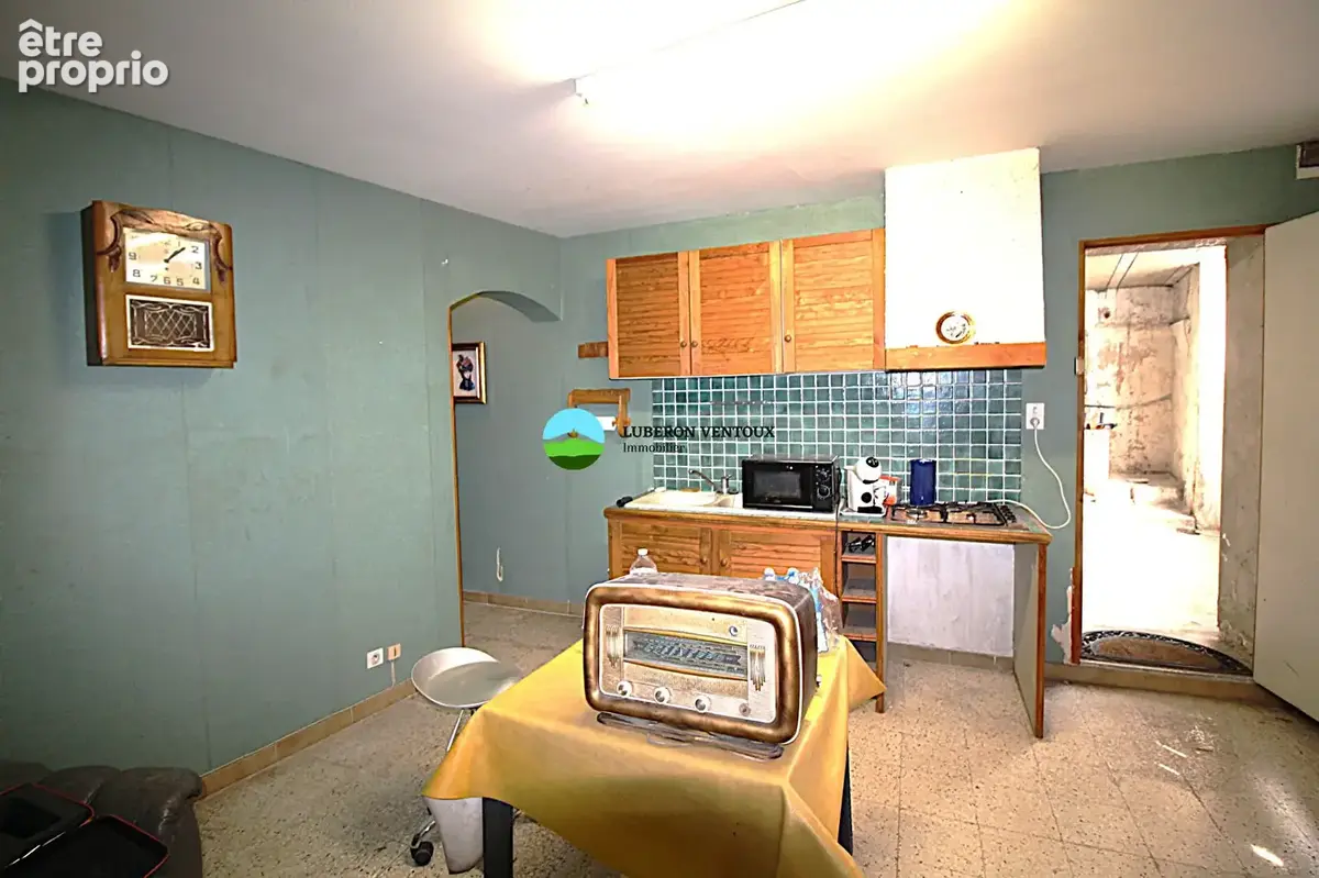 Maison de ville Carpentras 127 m2, petite cour , grand garage possibilité deux habitations - photo 16