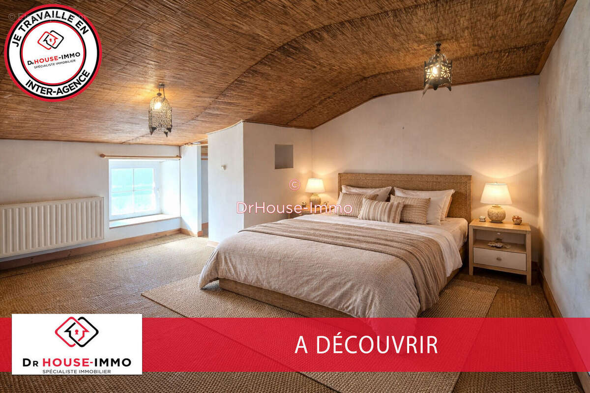 Maison 186 m² à La Mothe-Saint-Heray  - photo 8