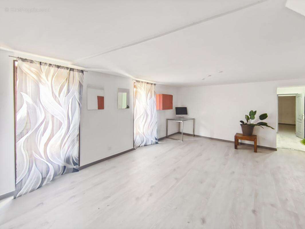 Appartement à CLERMONT-L'HERAULT