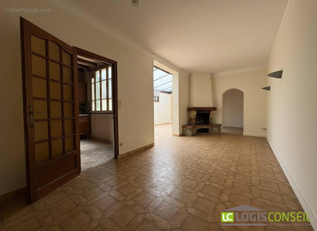 Appartement à CHATILLON