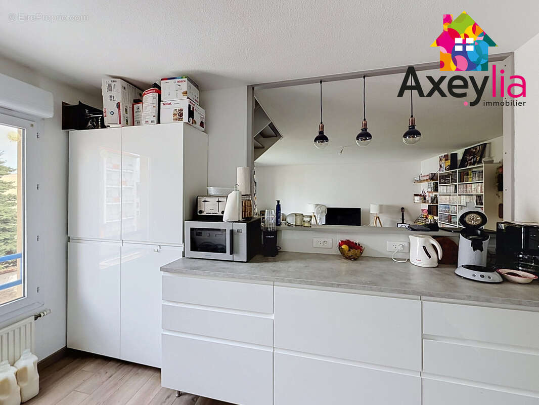 A vendre - roanne - appartement t5, en duplex avec 4 chambres, stationnement, cave et terrasse - photo 6