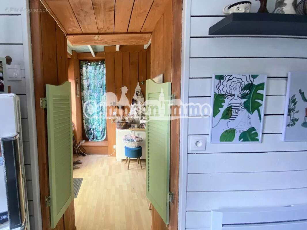 Maison à SAINT-VINCENT-DE-REINS