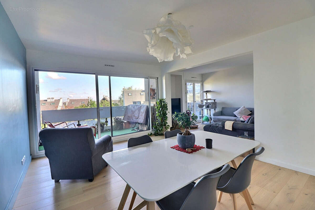 Appartement à FOURQUEUX