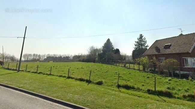 Terrain à SAINT-AMAND-LES-EAUX
