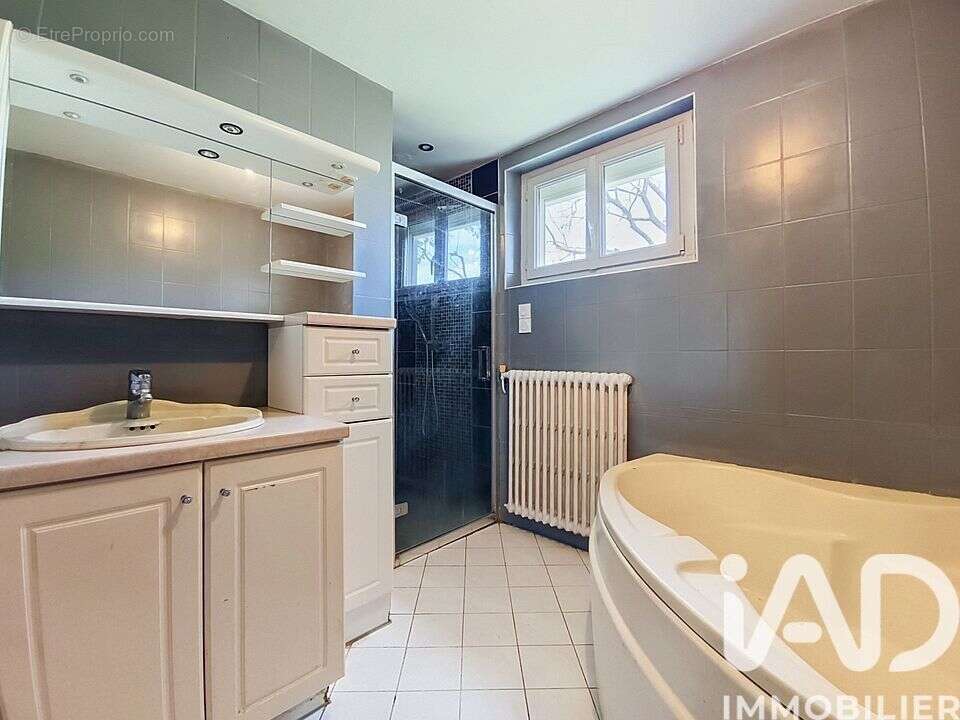 Photo 6 - Maison à REIMS