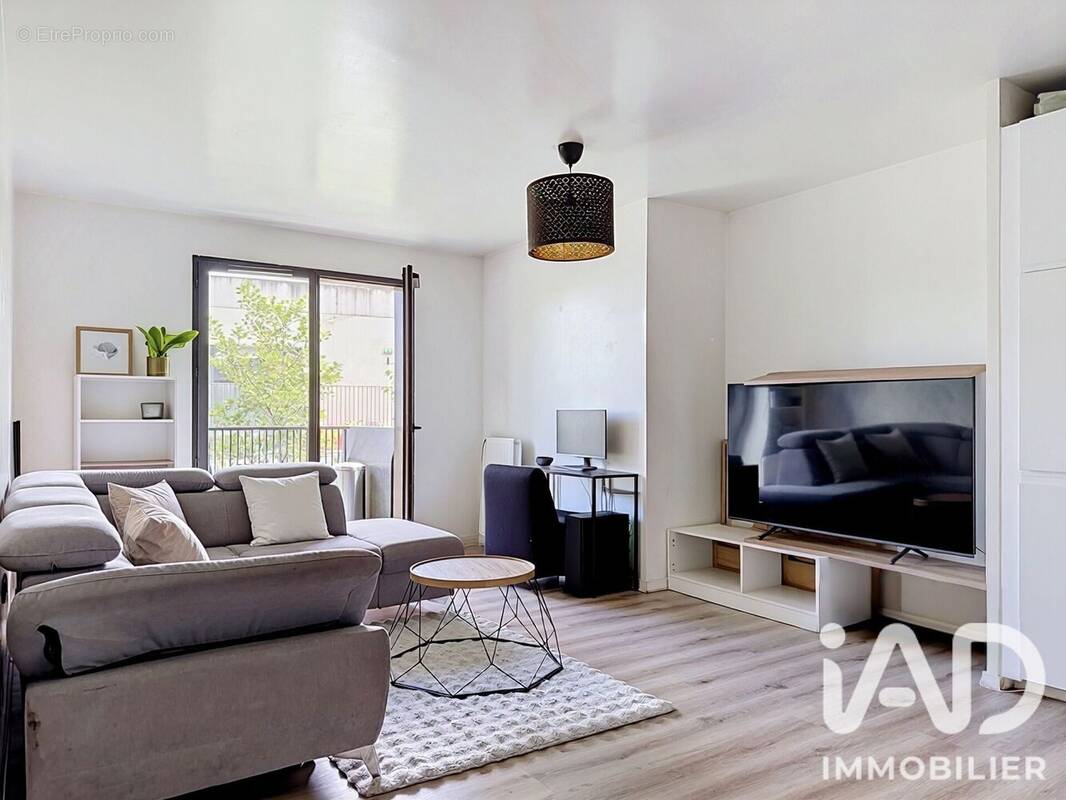 Photo 1 - Appartement à COLOMBES