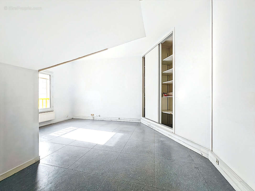 Appartement à DISTRE