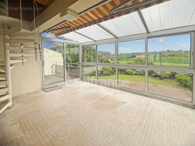 À vendre maison semi-individuelle - boulogne sur mer - vue mer exceptionnelle - 7 pieces - jardin clos - photo 2
