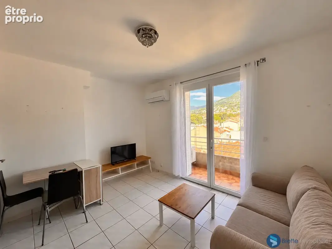  toulon claret superbe t3 vue faron avec 2 balcons - photo 2