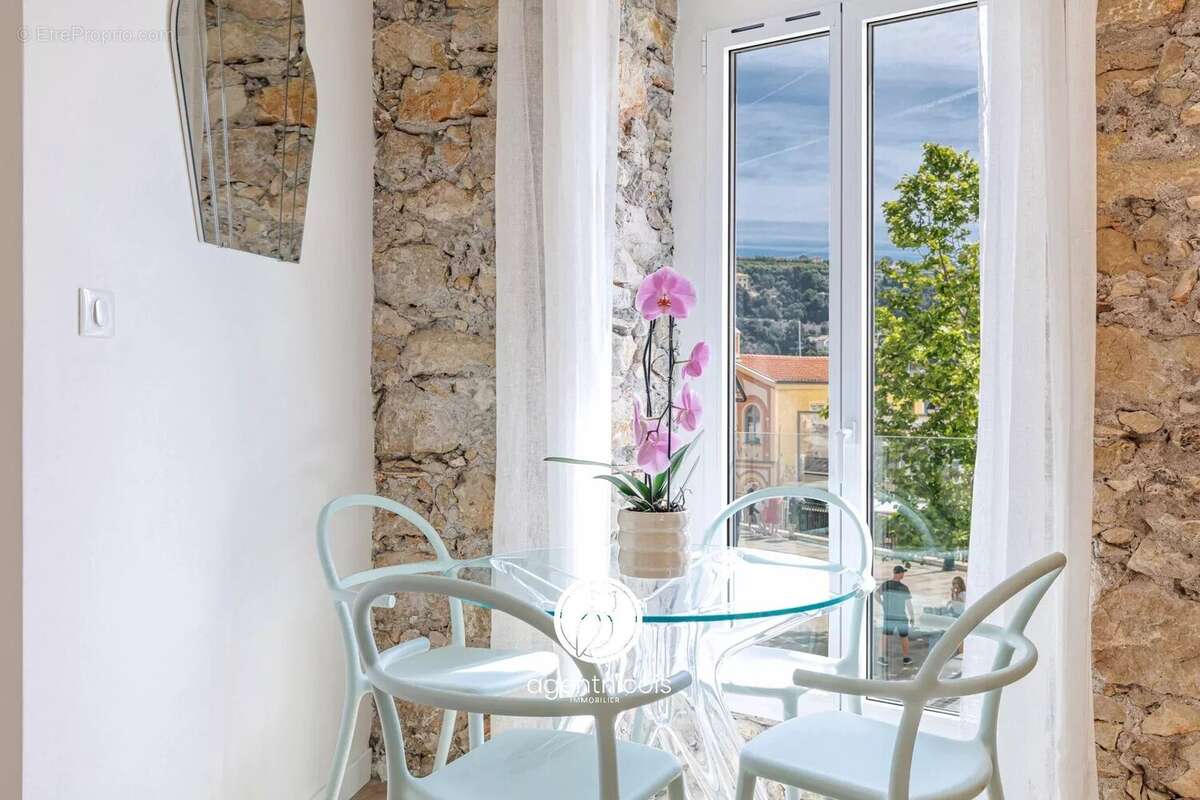 Appartement à VILLEFRANCHE-SUR-MER