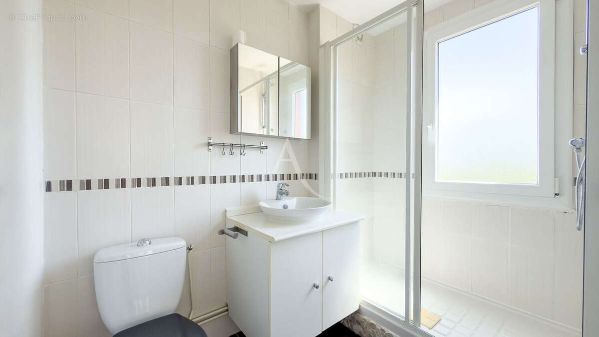 Montgeron - Studio 35,71 m² - photo 6
