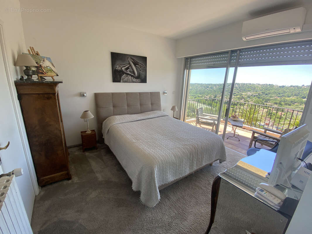 Maison à SAINT-JEANNET