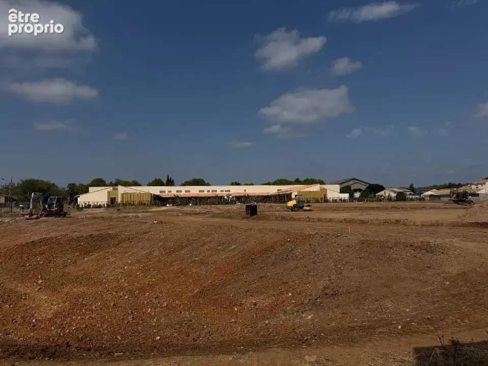 Terrain à COURNONTERRAL