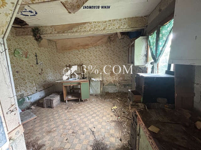 Maison à FEUQUIERES-EN-VIMEU