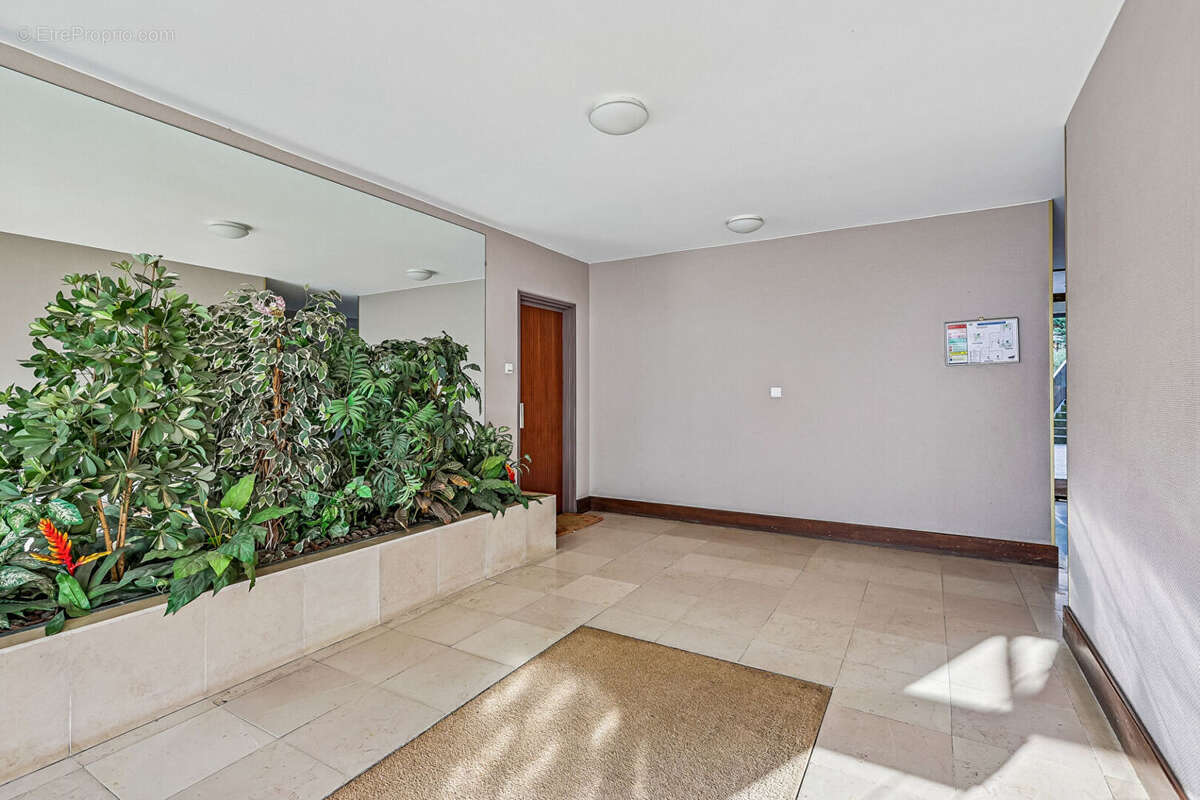 Appartement à ROMAINVILLE