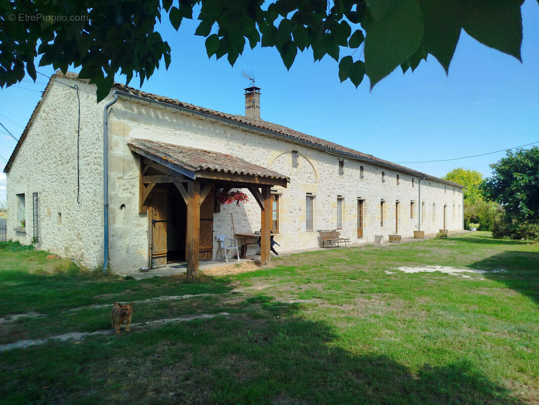 Maison à SOUSSAC