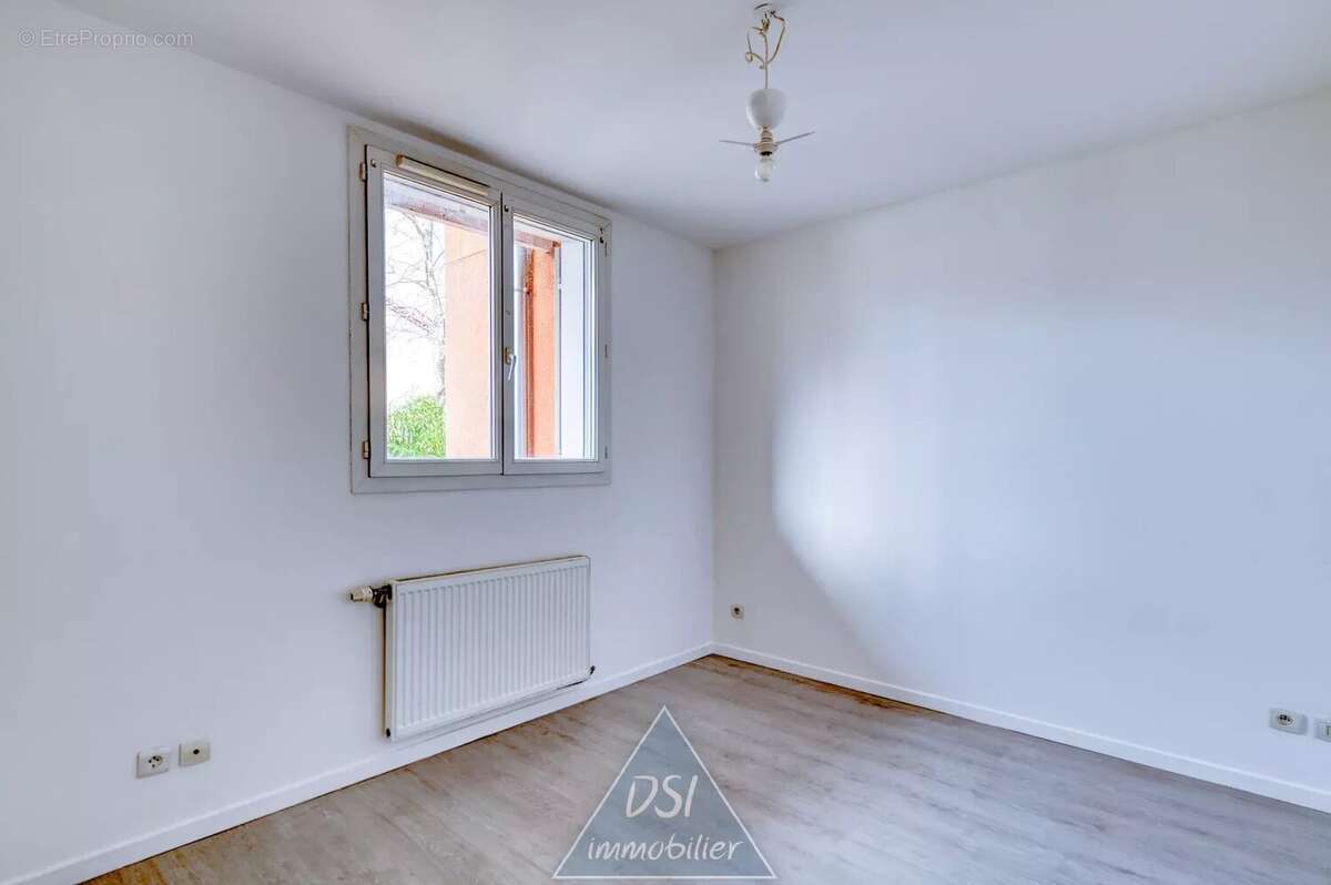 Appartement à VAULX-EN-VELIN