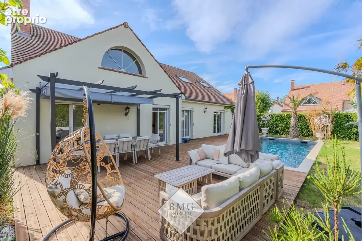 En exclusivité – villa d’exception avec piscine à bussy-saint-georges - photo 14