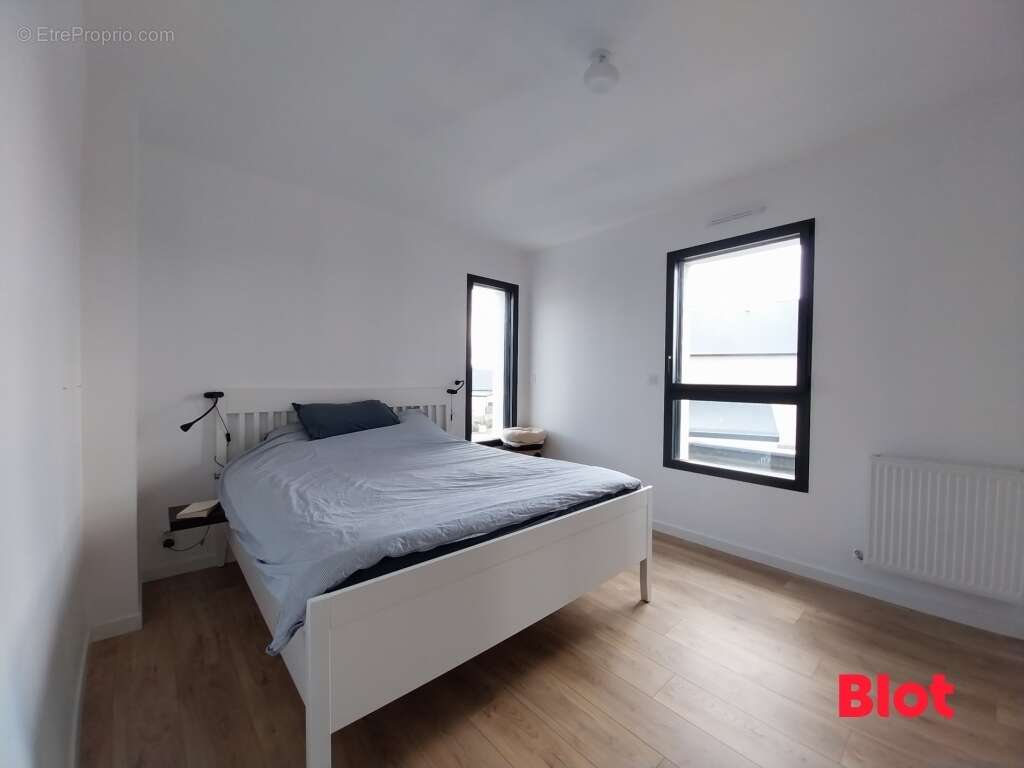 Maison à LA VILLE-ES-NONAIS