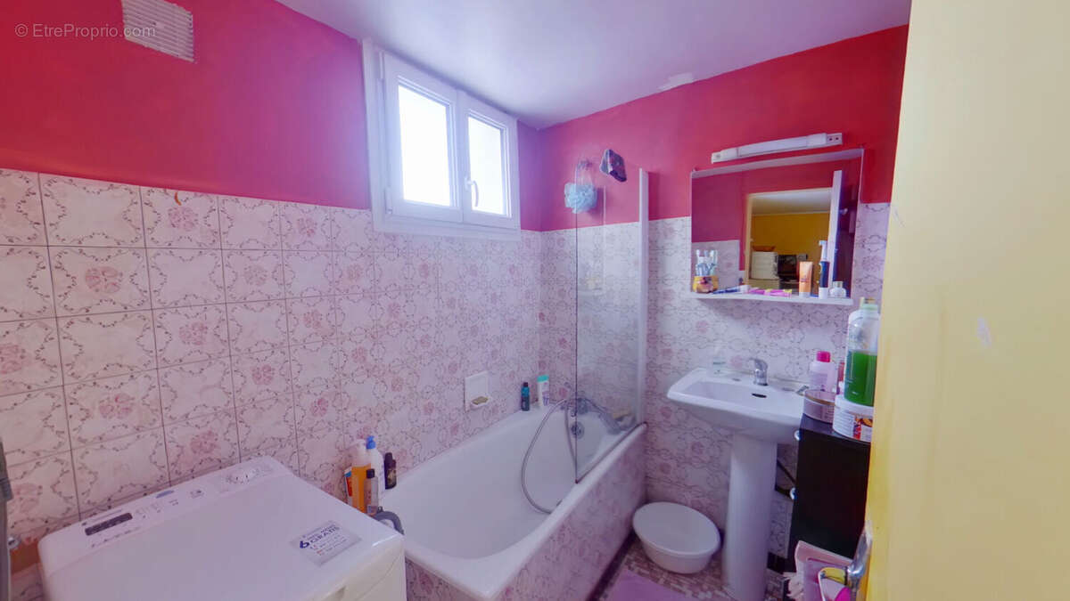 Maison à MAISONNEUVE