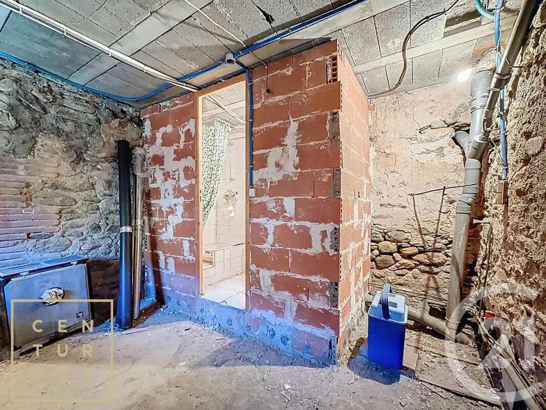 Maison à ESTOHER