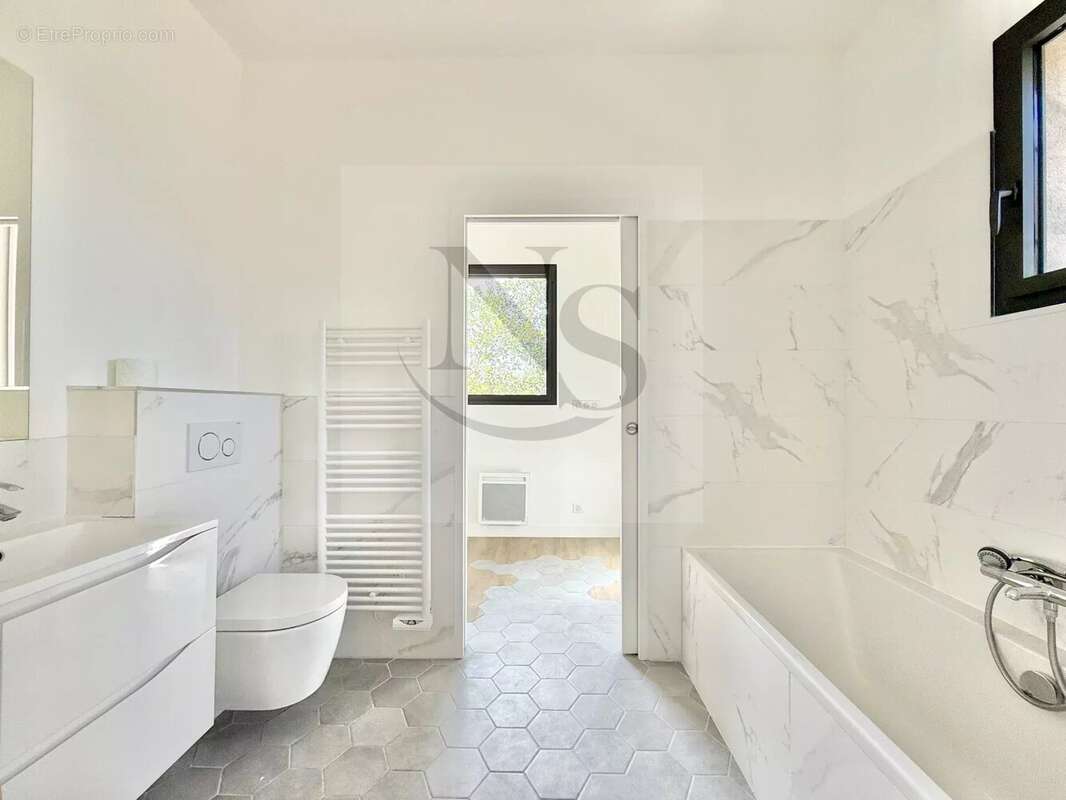 Maison à AIX-EN-PROVENCE