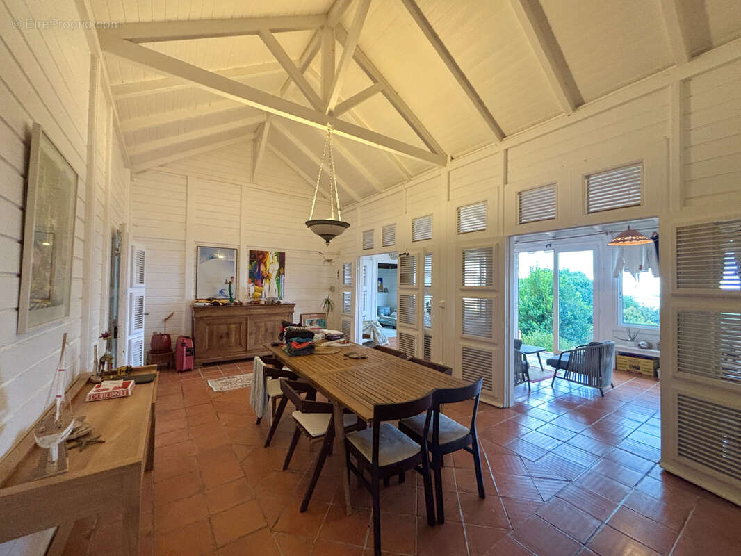 Maison à LE LAMENTIN