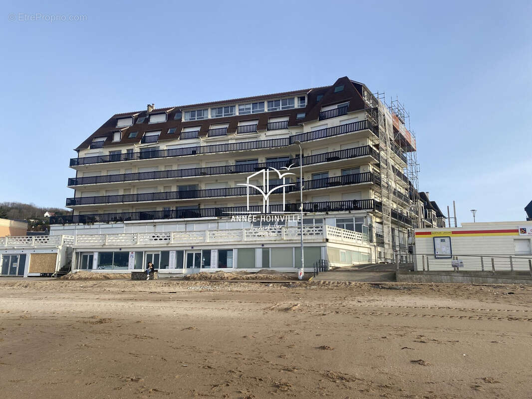 Appartement à BLONVILLE-SUR-MER