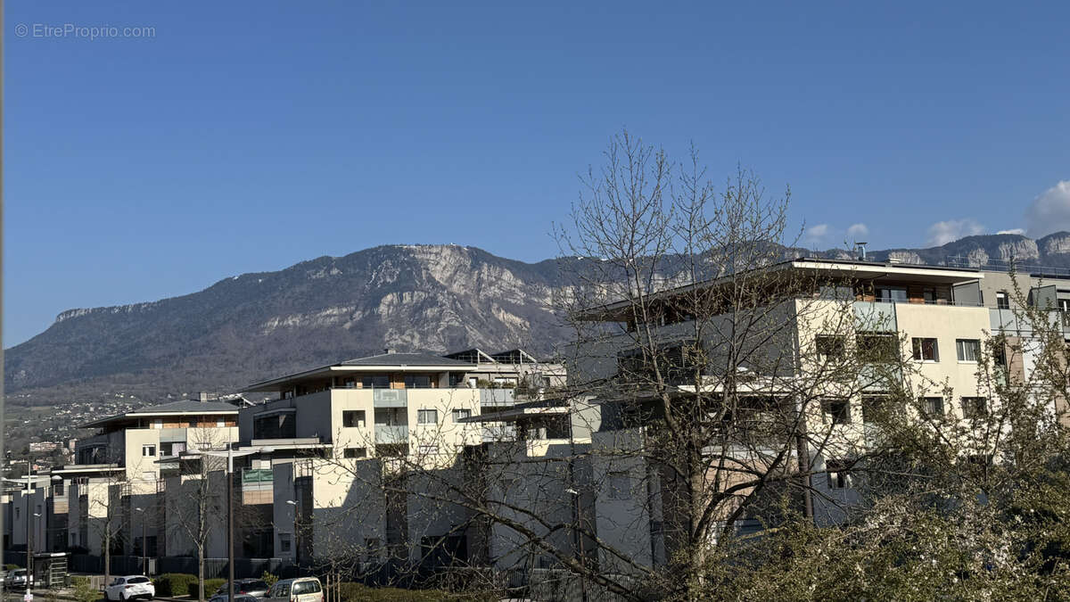 Appartement à AIX-LES-BAINS
