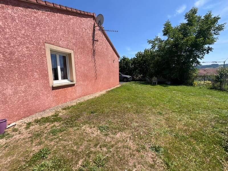 Maison à CHAUFFAILLES