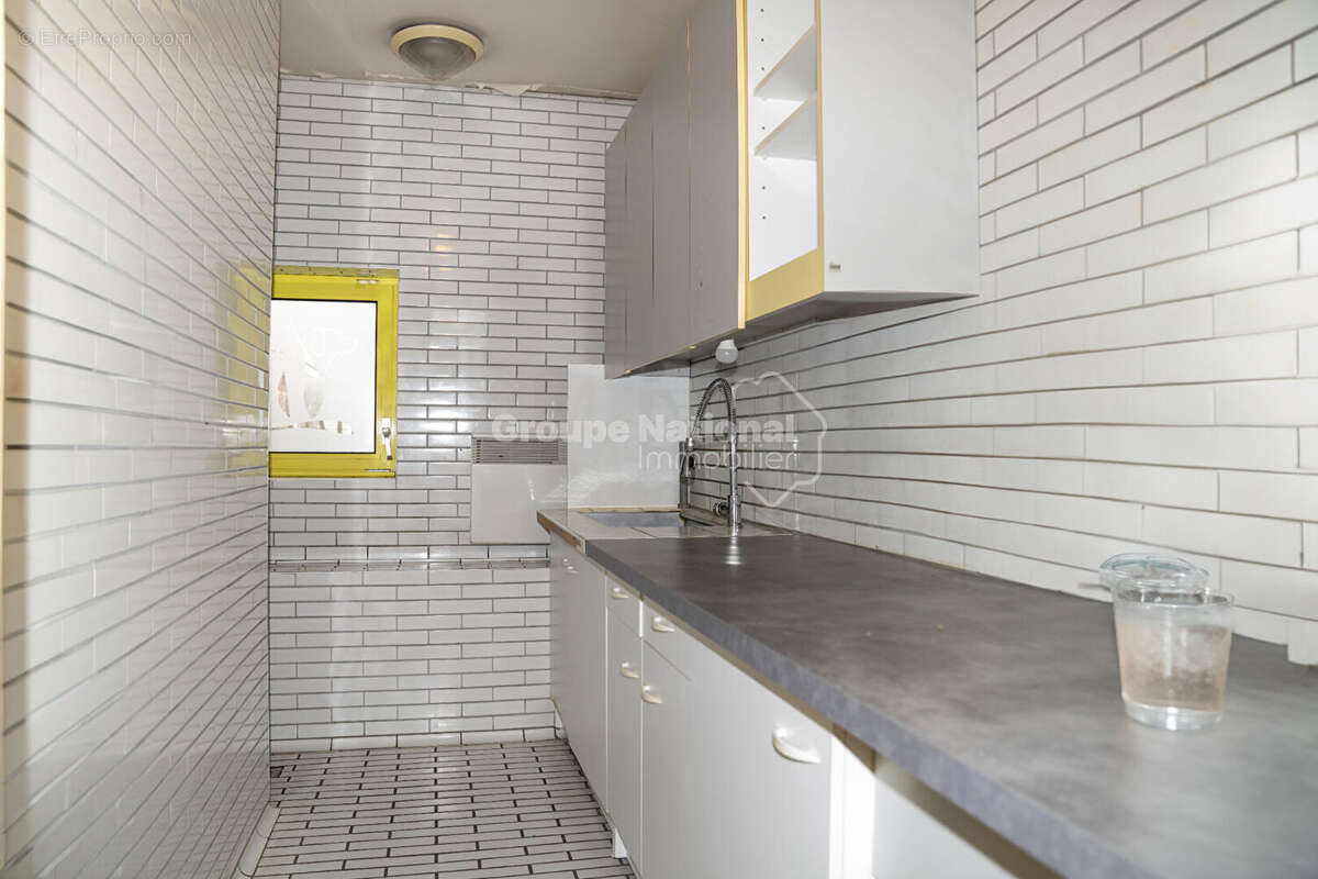 Immeuble Beauvais 10 pièce(s) 214.24 m2 - photo 12