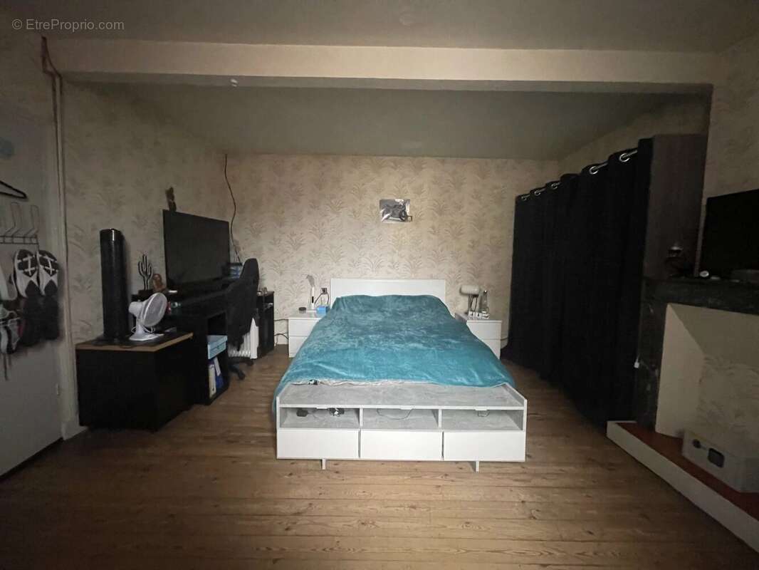 Appartement à PERIGNAC