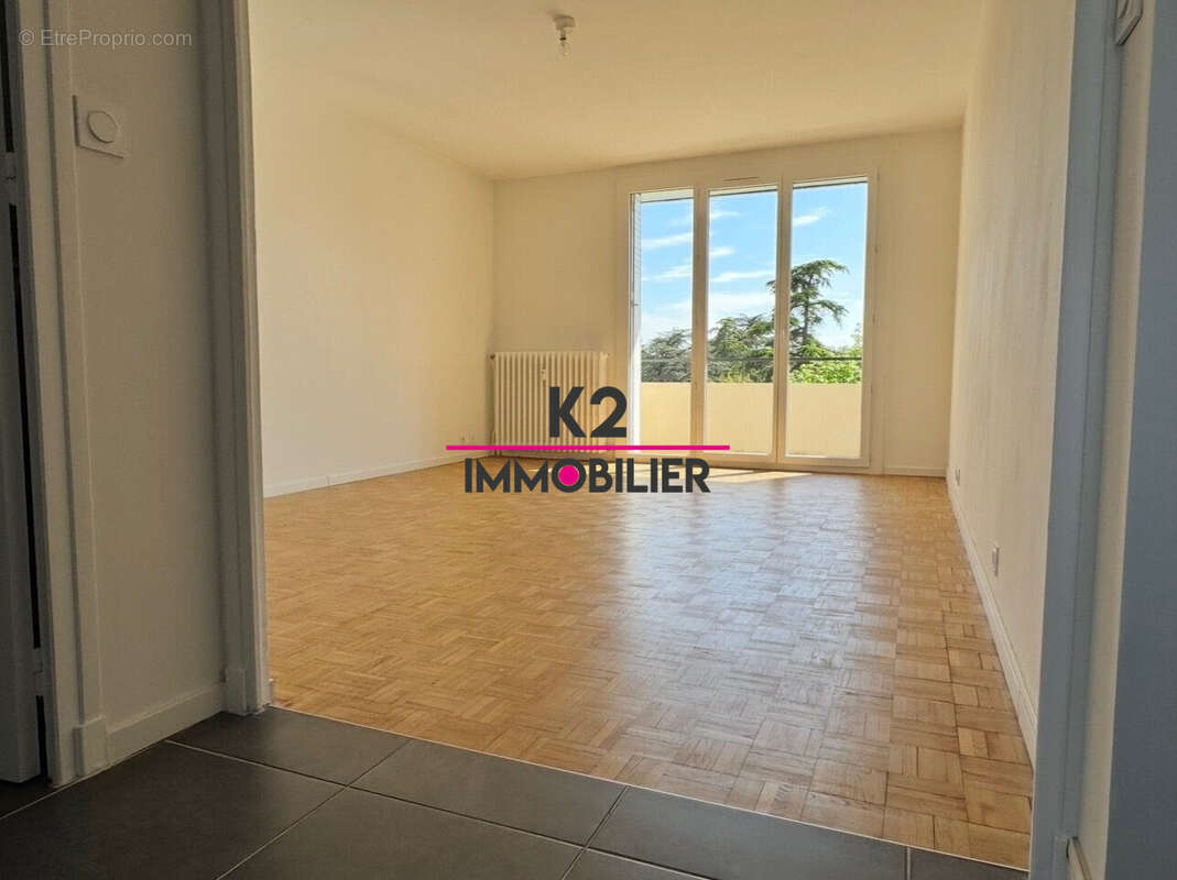 Appartement à MONTELIMAR
