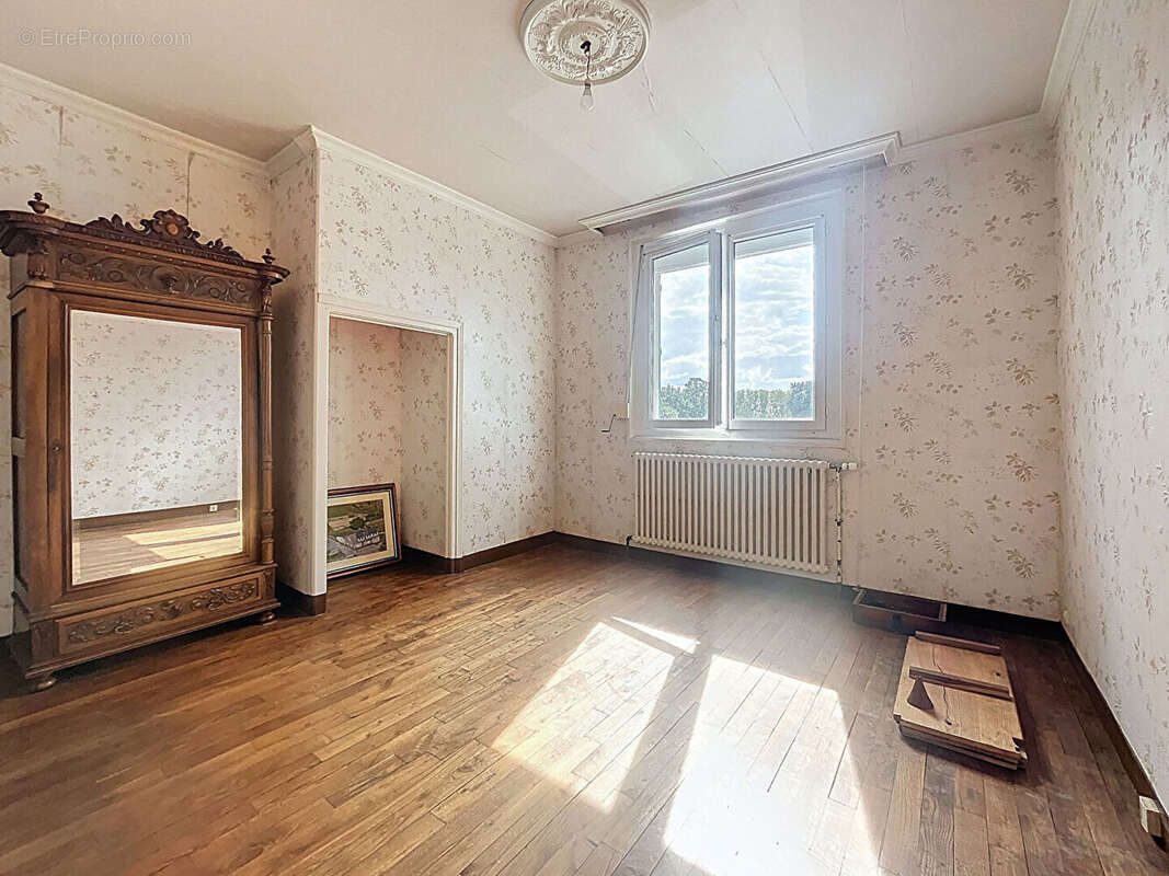Charmante maison familiale en pierre, au coeur du Bourg de Saint-Malo-des-Trois-Fontaines - photo 8