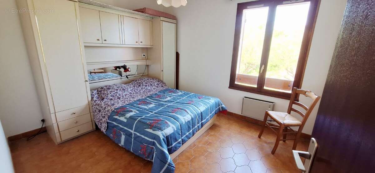 Appartement à SAINT-CYR-SUR-MER